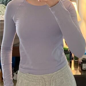 Lululemon Long Sleeve Women Size 4 Lavender